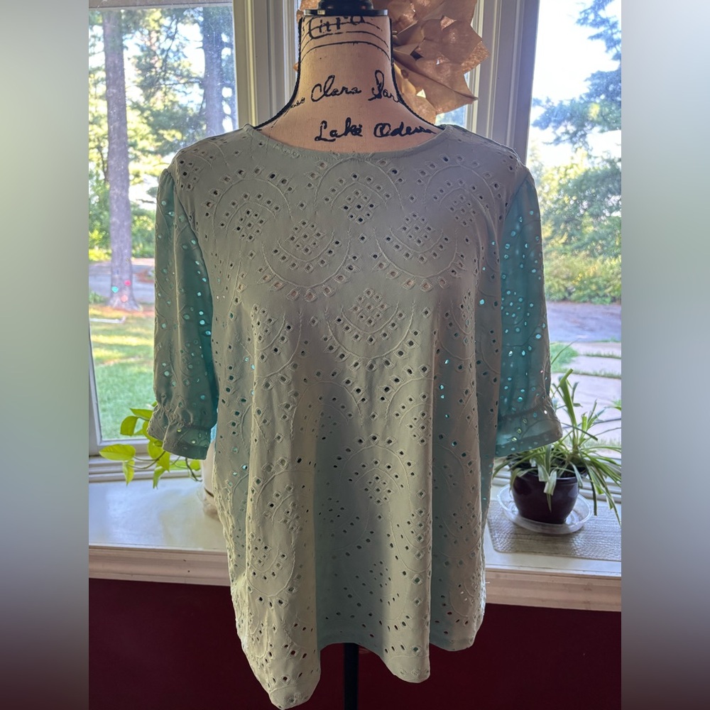 Woman’s Blouses